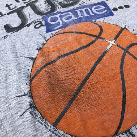 Vintage 1994 basketball shirt by Novelteez - Picture 2 of 8